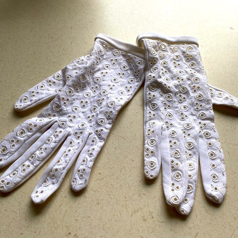 Vintage White Made in Germany Wrist Length Women’s Wedding Gloves